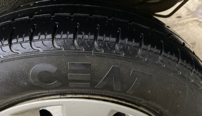2019 Maruti New Wagon-R LXI CNG 1.0, CNG, Manual, 94,561 km, Right Front Tyre Tread