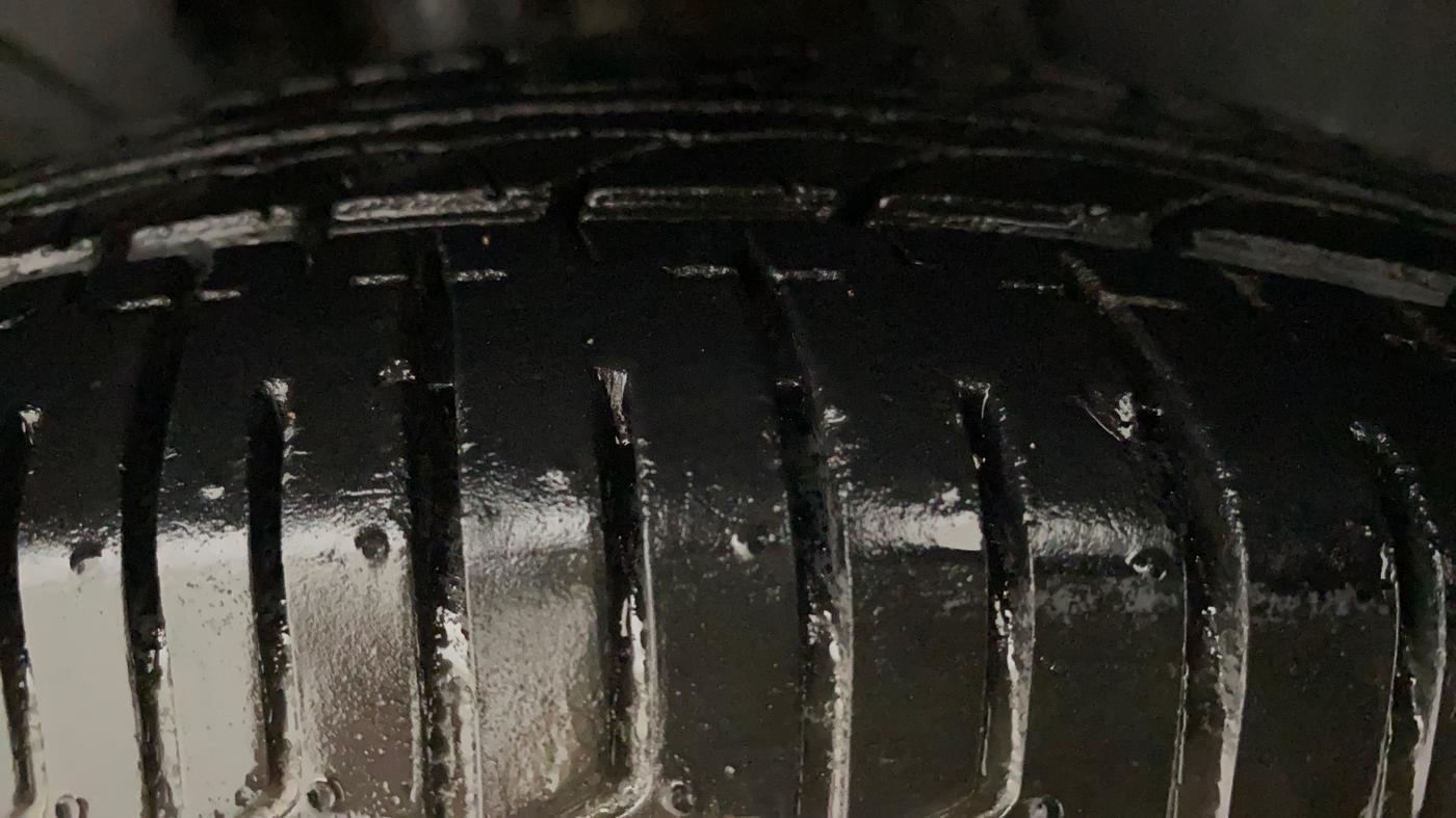 2016 Renault Kwid RXT 0.8, Petrol, Manual, 65,363 km, Right Front Tyre Tread