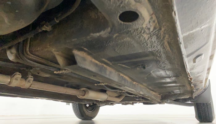 2016 Renault Kwid RXT 0.8, Petrol, Manual, 65,363 km, Right Side Underbody