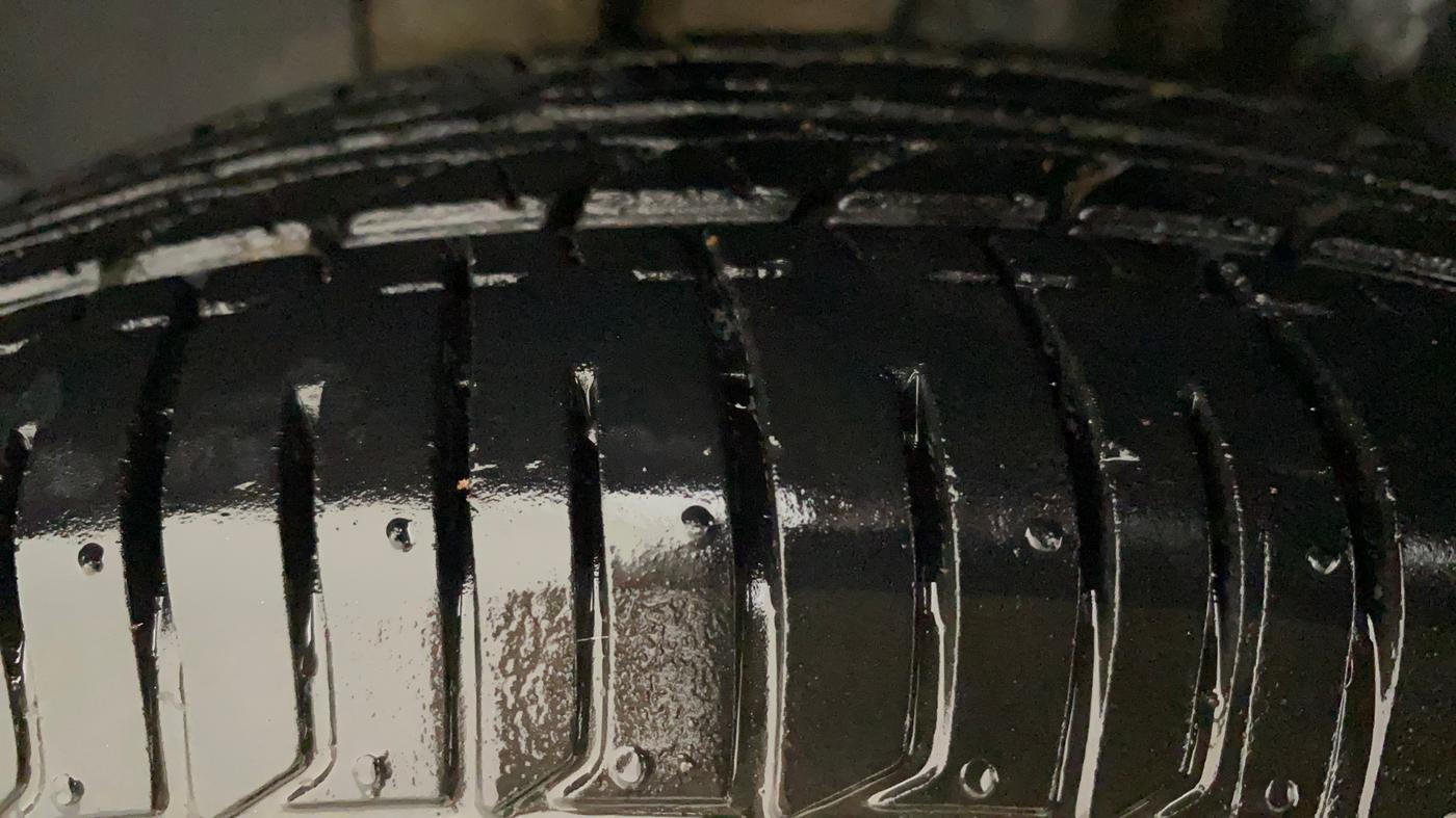 2016 Renault Kwid RXT 0.8, Petrol, Manual, 65,363 km, Left Rear Tyre Tread
