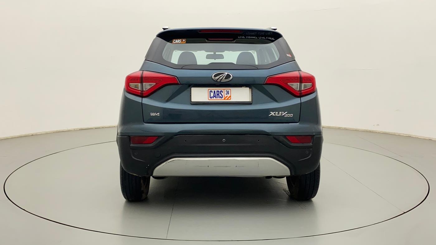 2020 Mahindra XUV300 W4 1.2 PETROL, Petrol, Manual, 56,376 km, Back/Rear