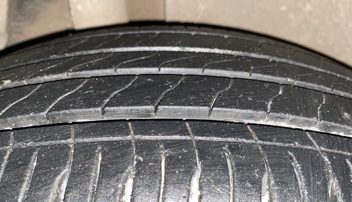 2017 Hyundai Creta E PLUS 1.6 PETROL, Petrol, Manual, 31,110 km, Right Rear Tyre Tread