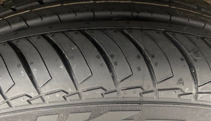 2021 Honda Jazz 1.2L I-VTEC ZX, Petrol, Manual, 50,028 km, Left Rear Tyre Tread