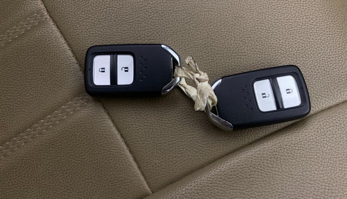 2021 Honda Jazz 1.2L I-VTEC ZX, Petrol, Manual, 50,028 km, Key Close Up