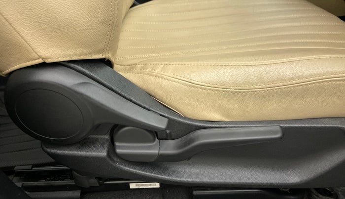 2021 Honda City 1.5L I-VTEC V MT 5TH GEN, Petrol, Manual, 6,989 km, Driver Side Adjustment Panel