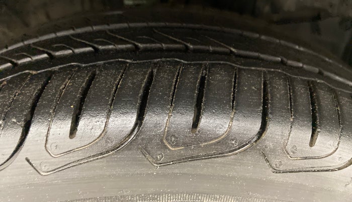 2021 Honda City 1.5L I-VTEC V MT 5TH GEN, Petrol, Manual, 6,989 km, Right Front Tyre Tread