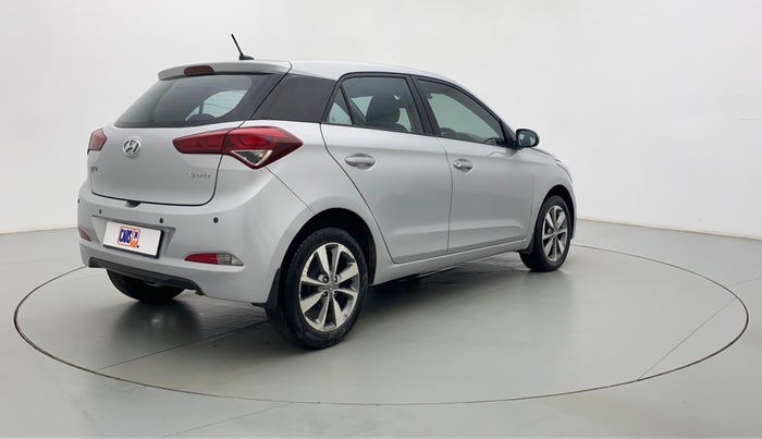 2017 Hyundai Elite i20 SPORTZ 1.4, Diesel, Manual, 76,218 km, Right Back Diagonal (45- Degree) View