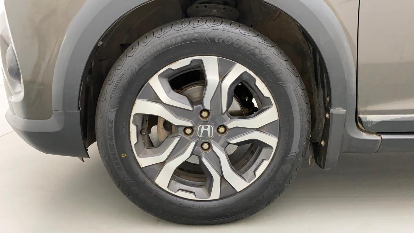 2017 Honda WR-V 1.5L I-DTEC VX MT, Diesel, Manual, 1,46,259 km, Left Front Wheel