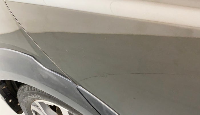 2017 Honda WR-V 1.5L I-DTEC VX MT, Diesel, Manual, 1,46,259 km, Right rear door - Slightly dented