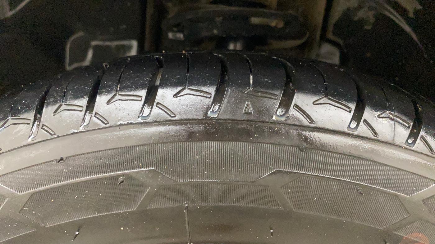 2019 Tata TIGOR XZ PLUS PETROL, Petrol, Manual, 82,589 km, Left Front Tyre Tread