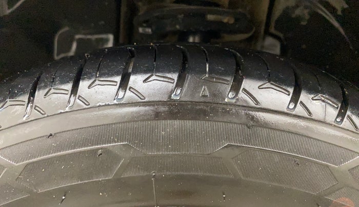 2019 Tata TIGOR XZ PLUS PETROL, Petrol, Manual, 82,589 km, Left Front Tyre Tread