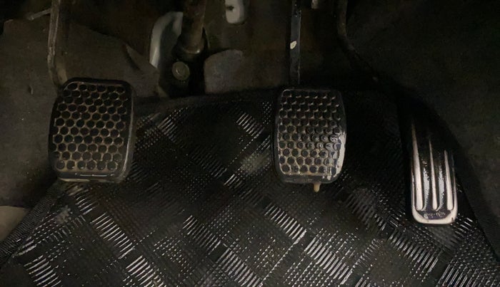 2014 Maruti Alto K10 VXI, Petrol, Manual, 91,059 km, Pedals