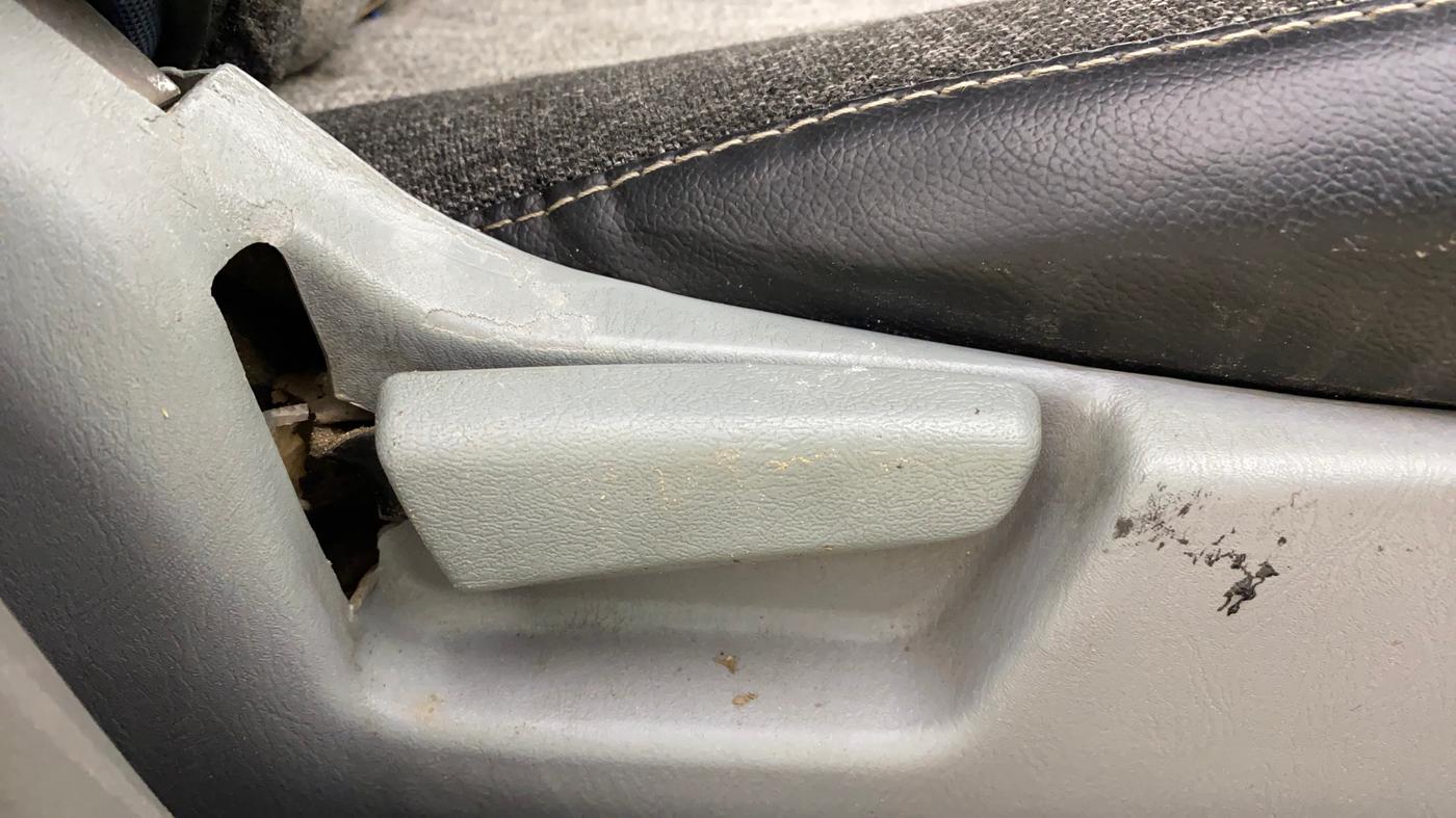 2014 Maruti Alto K10 VXI, Petrol, Manual, 91,059 km, Driver Side Adjustment Panel