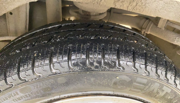 2014 Maruti Alto K10 VXI, Petrol, Manual, 91,059 km, Left Rear Tyre Tread