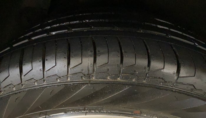 2018 Hyundai Creta SX PLUS AT 1.6 PETROL, Petrol, Automatic, 55,657 km, Right Rear Tyre Tread