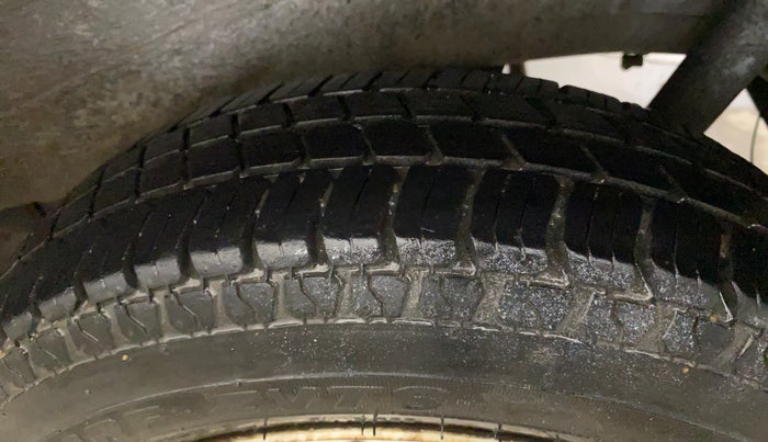 2015 Maruti Wagon R 1.0 LXI, Petrol, Manual, 72,597 km, Left Rear Tyre Tread