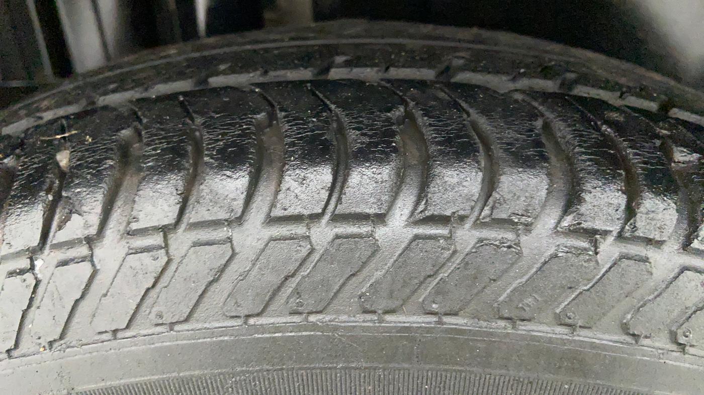 2013 Maruti Swift VDI, Diesel, Manual, Right Rear Tyre Tread