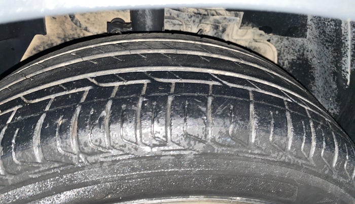 2022 Tata NEXON XM PETROL, Petrol, Manual, 54,531 km, Right Front Tyre Tread