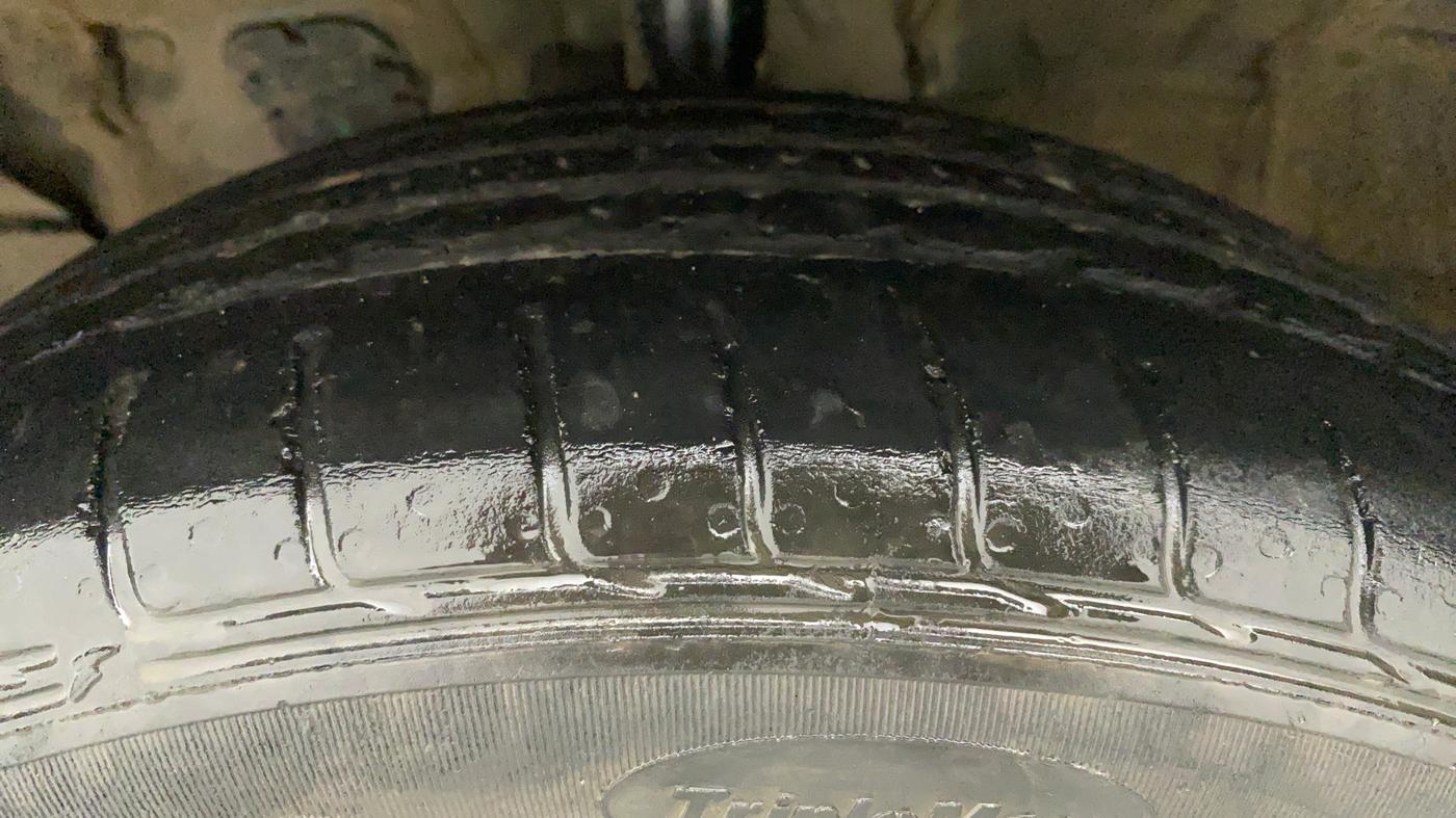 2020 KIA SELTOS HTK PLUS AT 1.5 DIESEL, Diesel, Automatic, 83,460 km, Left Front Tyre Tread
