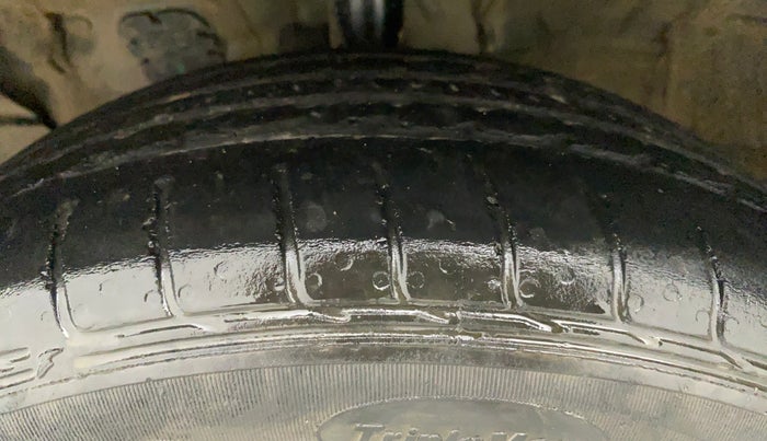2020 KIA SELTOS HTK PLUS AT 1.5 DIESEL, Diesel, Automatic, 83,460 km, Left Front Tyre Tread