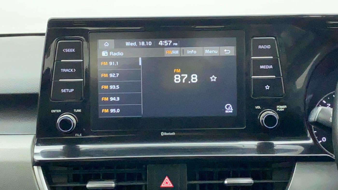2020 KIA SELTOS HTK PLUS AT 1.5 DIESEL, Diesel, Automatic, 83,460 km, Infotainment System