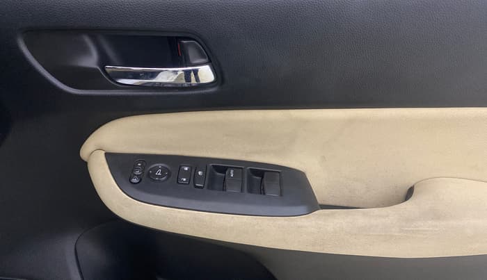 2020 Honda City 1.5L I-VTE V CVT, Petrol, Automatic, 40,390 km, Driver Side Door Panels Control