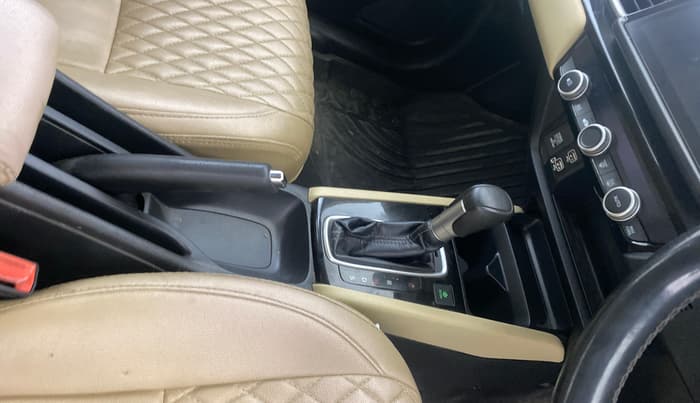 2020 Honda City 1.5L I-VTE V CVT, Petrol, Automatic, 40,390 km, Gear Lever