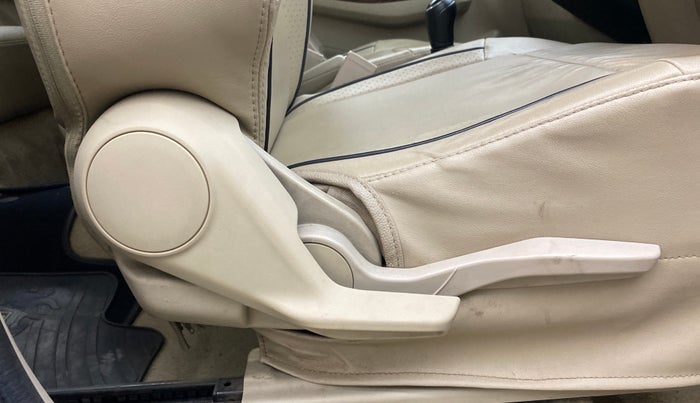 2017 Maruti Dzire ZXI PLUS, Petrol, Manual, 91,143 km, Driver Side Adjustment Panel