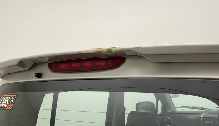 2013 Maruti Wagon R Stingray VXI, CNG, Manual, 1,16,914 km, Dicky (Boot door) - Spoiler has minor damage