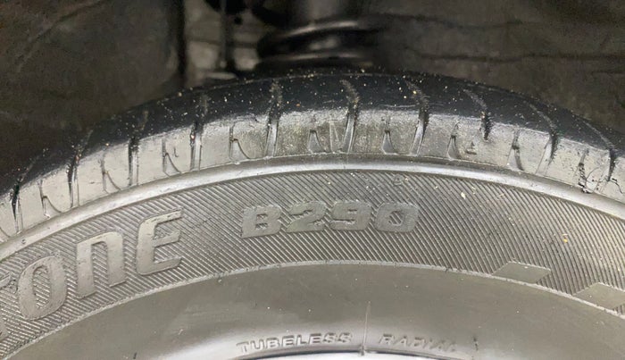 2016 Maruti Alto 800 LXI, Petrol, Manual, 1,16,703 km, Right Front Tyre Tread