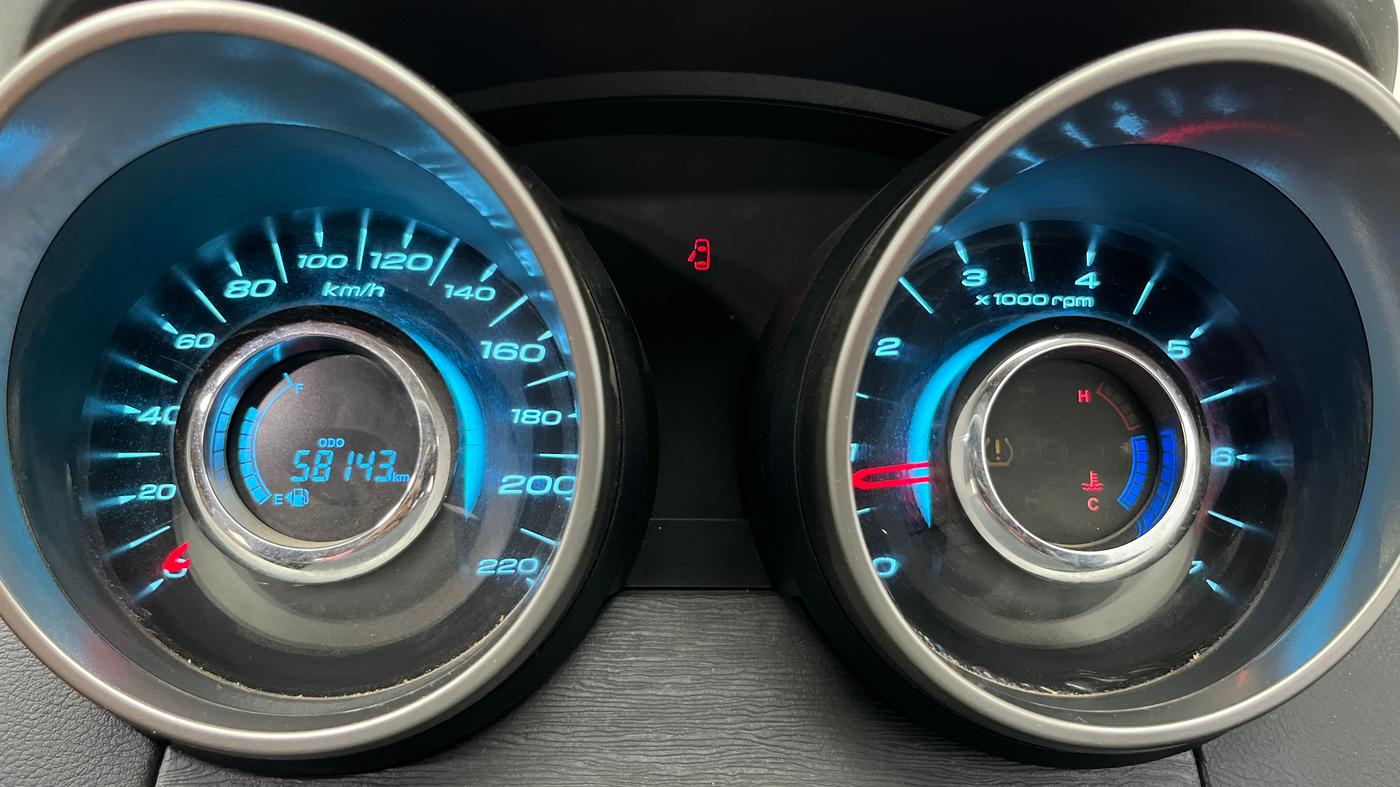 2019 Mahindra XUV500 W11, Diesel, Manual, 58,142 km, Odometer Image