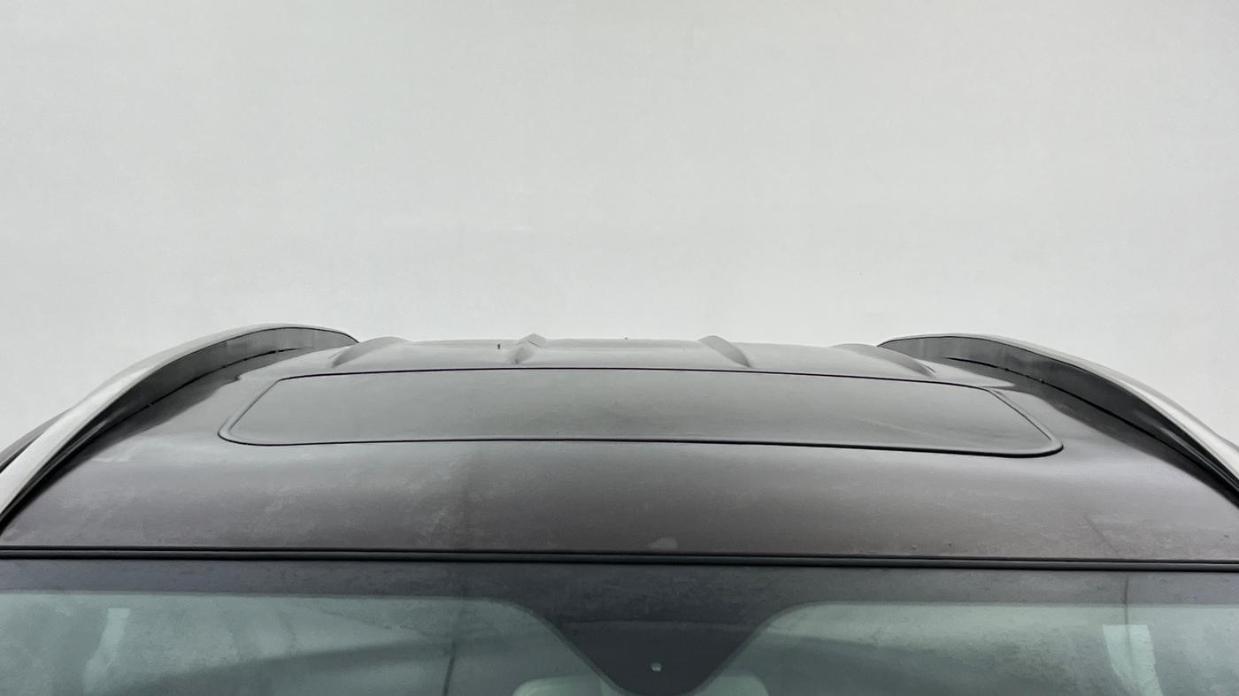 2019 Mahindra XUV500 W11, Diesel, Manual, 58,142 km, Moonroof/ Sunroof