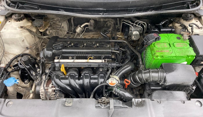 2011 Hyundai Verna FLUIDIC 1.6 VTVT SX AT, Petrol, Automatic, 71,447 km, Open Bonet