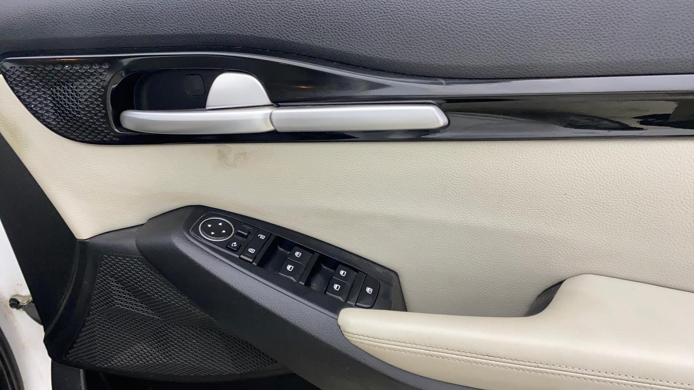 2019 KIA SELTOS HTX 1.5 DIESEL, Diesel, Manual, 82,623 km, Driver Side Door Panels Control