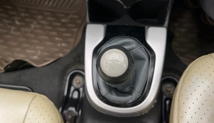 2016 Honda Jazz 1.2L I-VTEC S, Petrol, Manual, 51,321 km, Gear Lever