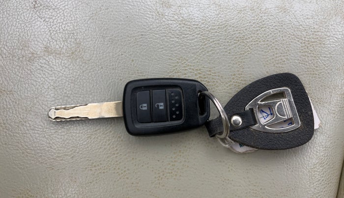 2016 Honda Jazz 1.2L I-VTEC S, Petrol, Manual, 51,321 km, Key Close Up