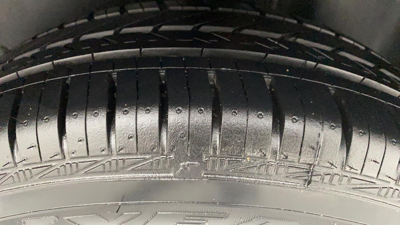 2019 Volkswagen Polo Trendline 1.0 L Petrol, Petrol, Manual, 1,579 km, Left Rear Tyre Tread