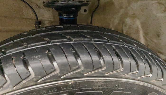 2023 Maruti Alto K10 VXI, Petrol, Manual, 10,183 km, Left Front Tyre Tread