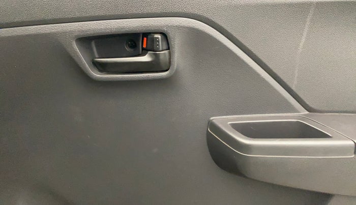 2023 Maruti Alto K10 VXI, Petrol, Manual, 10,183 km, Driver Side Door Panels Control