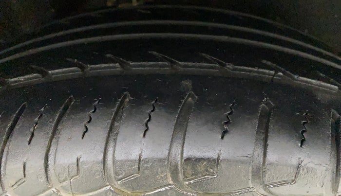 2019 Ford Ecosport TITANIUM 1.5L DIESEL, Diesel, Manual, 66,055 km, Right Rear Tyre Tread