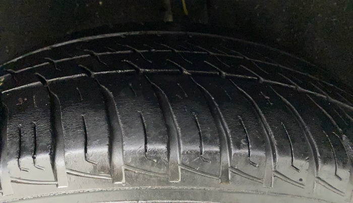 2019 Ford Ecosport TITANIUM 1.5L DIESEL, Diesel, Manual, 66,055 km, Left Rear Tyre Tread