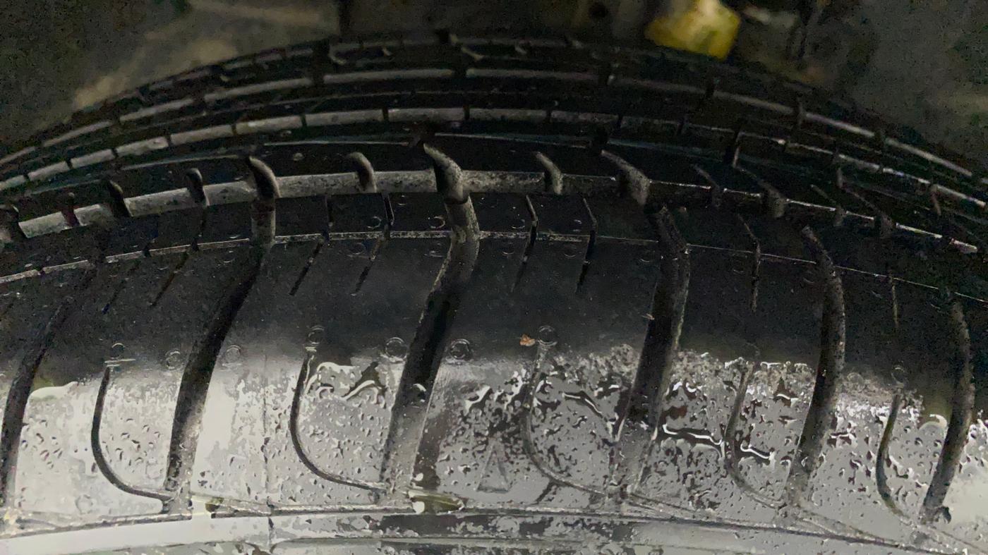 2019 Ford Ecosport TITANIUM 1.5L DIESEL, Diesel, Manual, 66,055 km, Left Front Tyre Tread