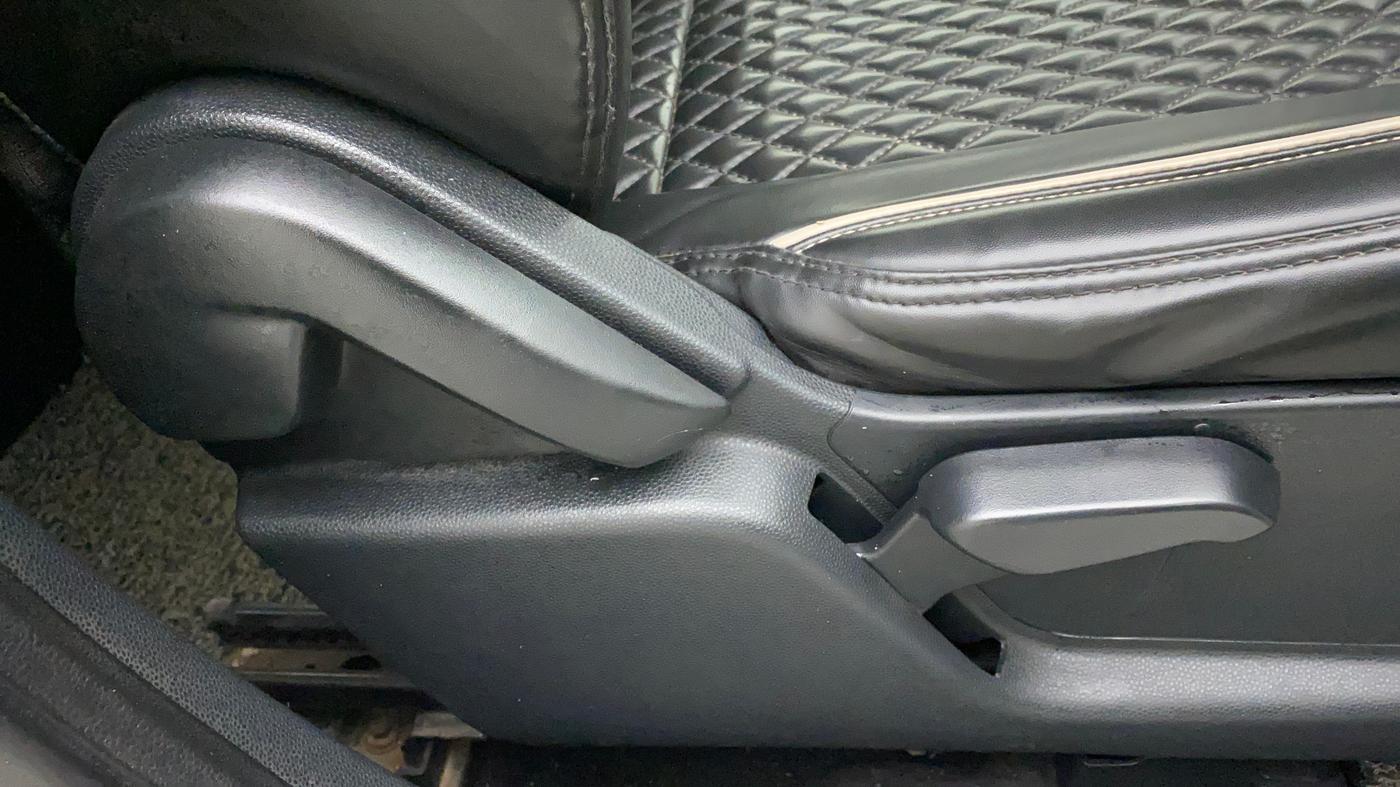 2019 Ford Ecosport TITANIUM 1.5L DIESEL, Diesel, Manual, 66,055 km, Driver Side Adjustment Panel