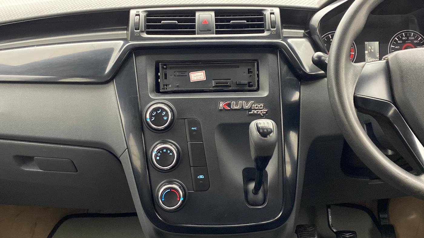 2018 Mahindra KUV 100 NXT K2+6 STR, Petrol, Manual, 68,978 km, Air Conditioner