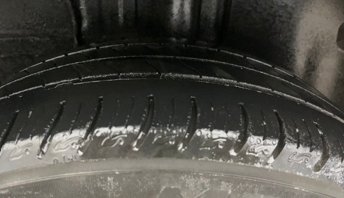 2021 Tata ALTROZ XZ PETROL, Petrol, Manual, 31,474 km, Left Rear Tyre Tread