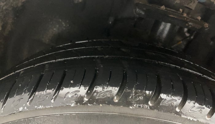2021 Tata ALTROZ XZ PETROL, Petrol, Manual, 31,474 km, Left Front Tyre Tread