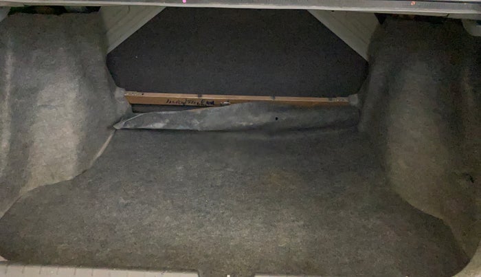 2016 Honda City 1.5L I-VTEC VX CVT, Petrol, Automatic, 95,237 km, Boot Inside