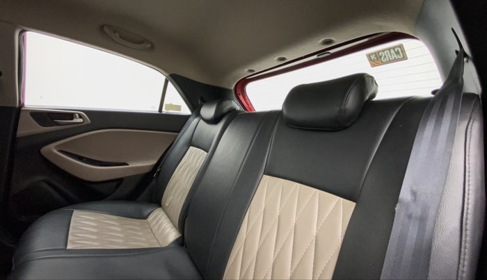 2014 Hyundai Elite i20 ASTA 1.4 CRDI, Diesel, Manual, 81,304 km, Right Side Rear Door Cabin