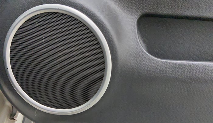 2010 Maruti Swift ZXI, Petrol, Manual, 91,454 km, Speaker