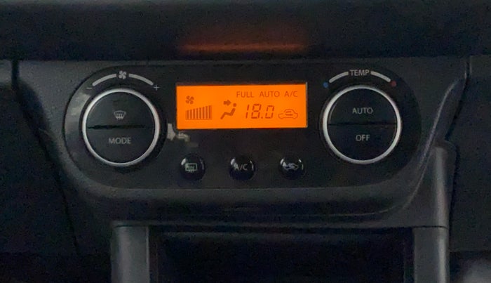 2010 Maruti Swift ZXI, Petrol, Manual, 91,454 km, Automatic Climate Control